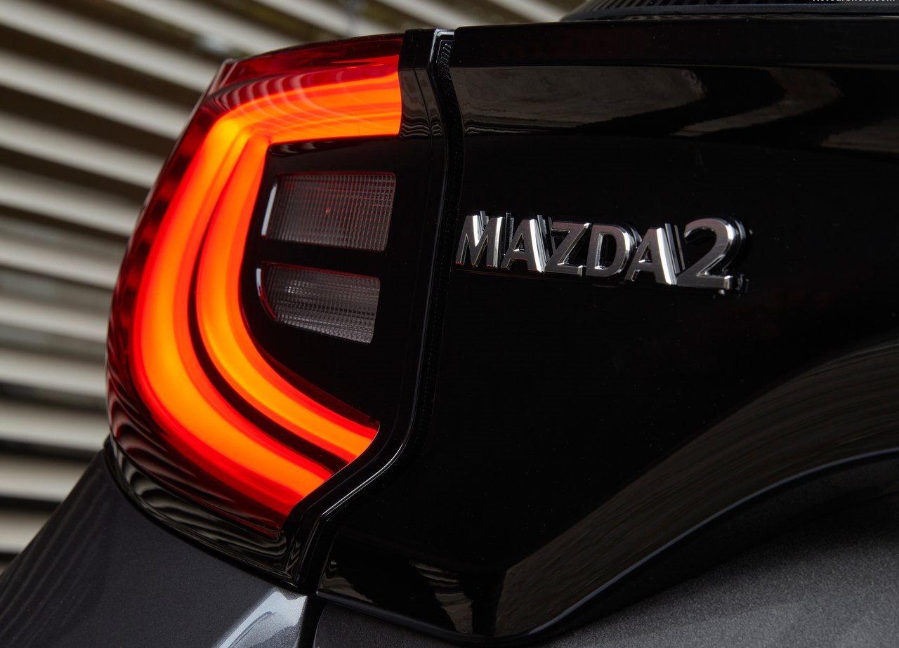 Mazda-2_Hybrid-2022-1280-19